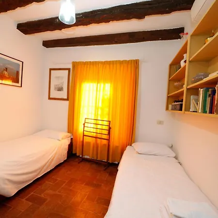 Bolognaroomscom - Ca' Palazzo Bed & Breakfast