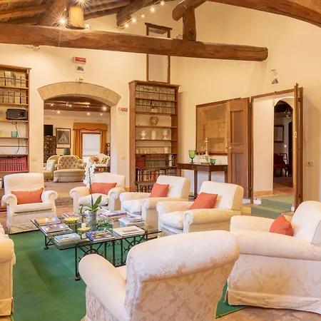 Borgo Malvasia - Ca' Palazzo 3*