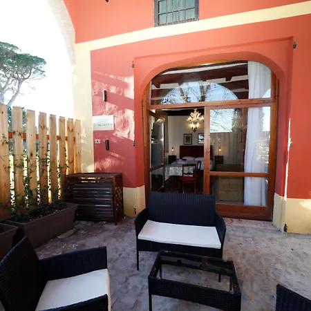Borgo Malvasia - Ca' Palazzo 3*