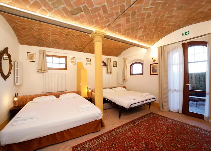 Bolognaroomscom - Ca' Palazzo 3*